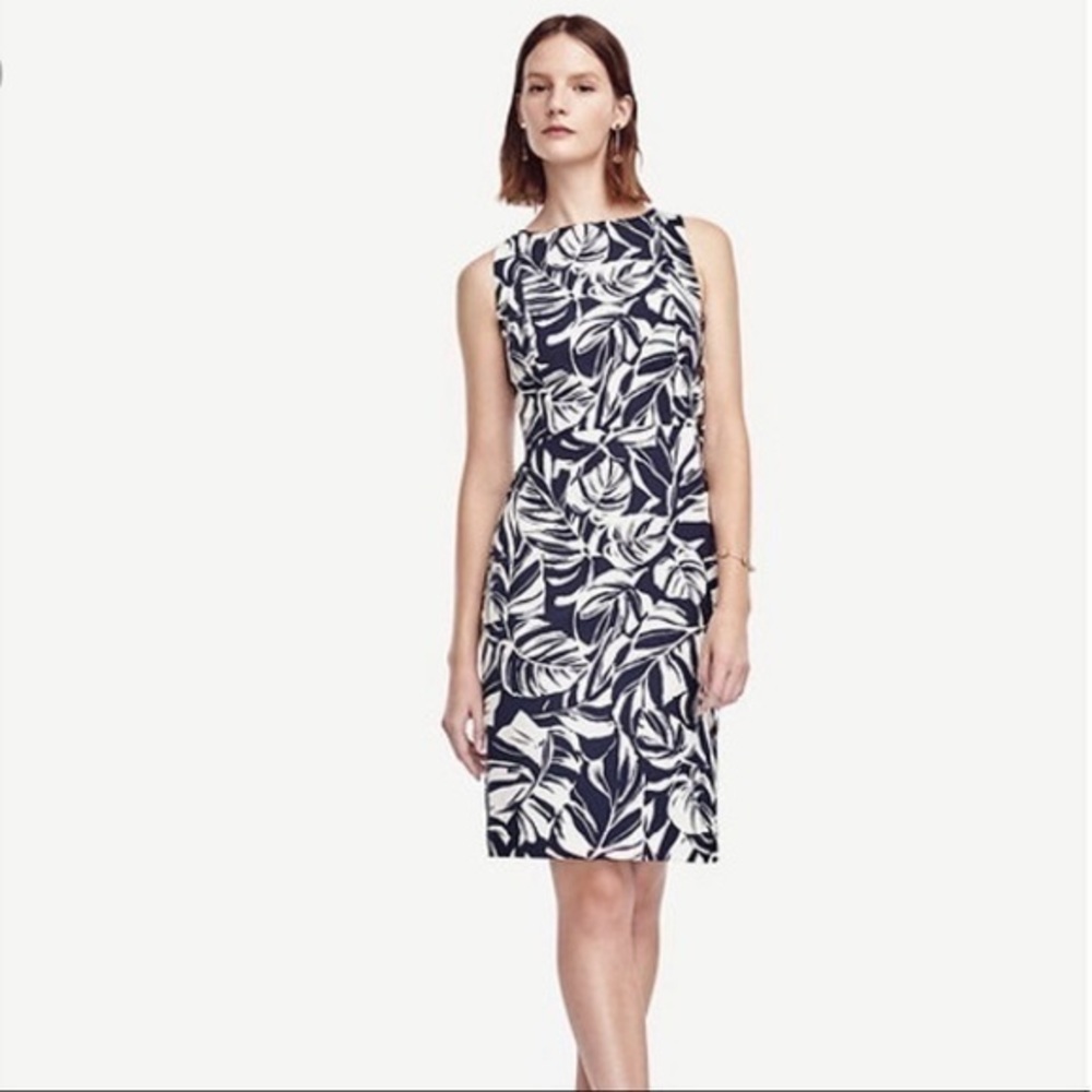 Ann Taylor Palm Print Navy White Dress Size 2 NWT